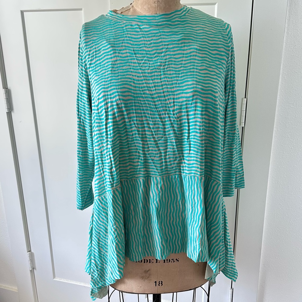 Gudrun Sjoden Tencel Top wavy lines NWOT